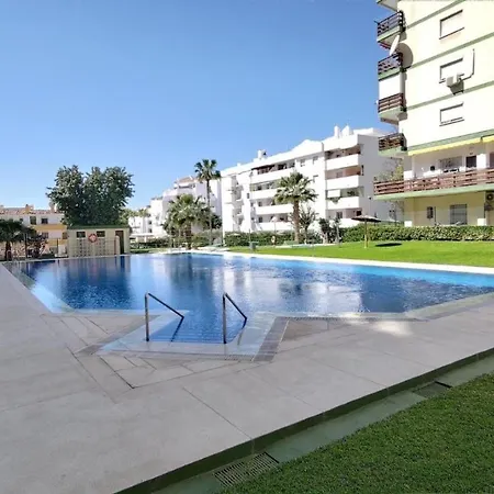 - New Nordic Style & Sunny Apartment